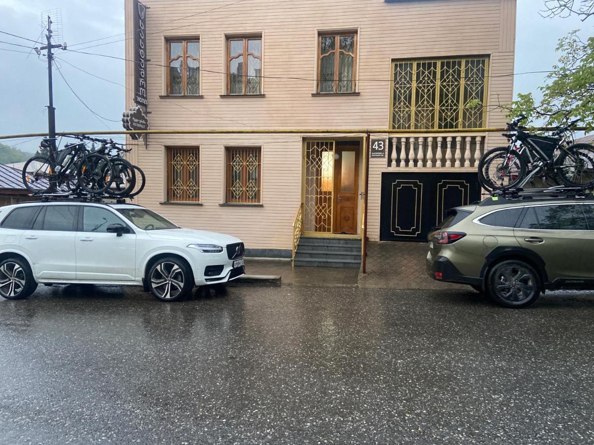 Old District Leilighet Kutaisi Eksteriør bilde